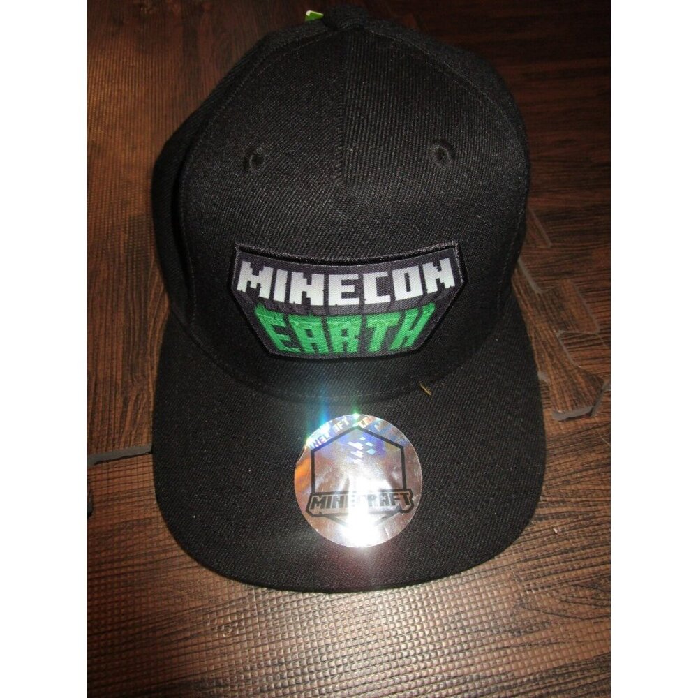 Minecraft Minecon Earth Youth Snapback Cap Hat